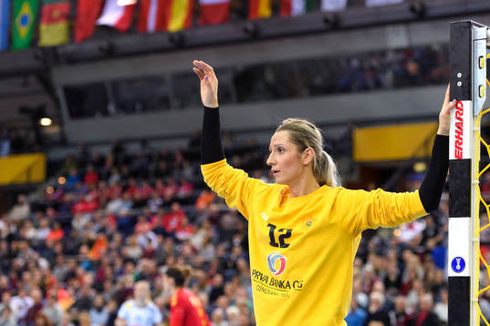 Montenegros Alma Hasanic i kvartsfinalen mellan Frankrike