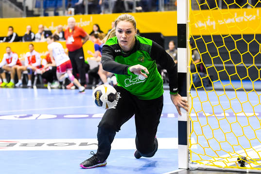 Rysslands målvakt Viktoriia Kalinina i kvartsfinalen