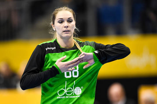 Rysslands målvakt Viktoriia Kalinina i kvartsfinalen
