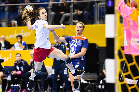 Rysslands Anna Vyakhireva  i kvartsfinalen mellan Norge och