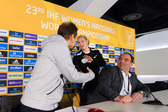 Norges förbundskapten Thorir Hergeirsson och