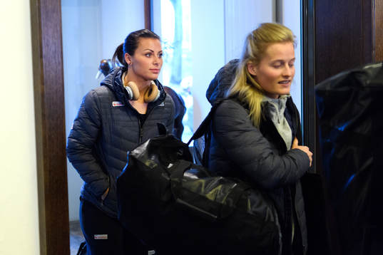 Nora Mørk på en pressträff med det norska landslaget