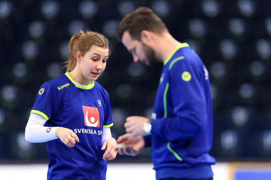 Anna Lagerquist på en träning med det svenska landslaget