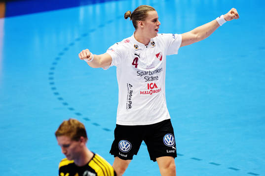 Lugis Hampus Henningsson jublar