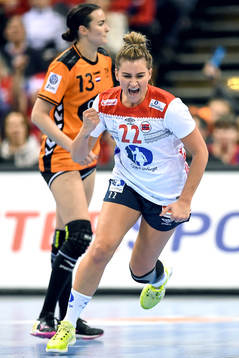 Norges Amanda Kurtovic jublar