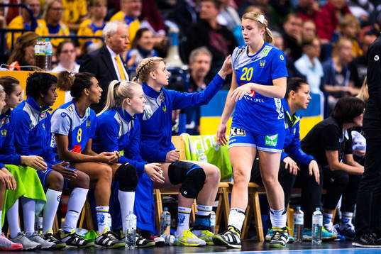 Sveriges Isabelle Gulldén får vård
