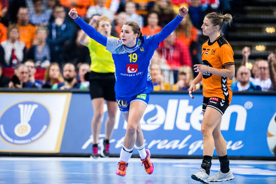 Sveriges Anna Lagerquist jublar  i bronsmatchen mellan