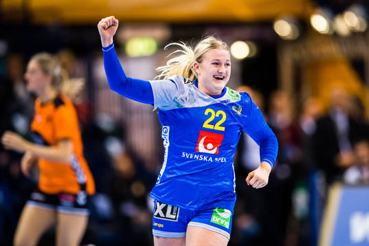 Sveriges Hanna Blomstrand jublar  i bronsmatchen mellan