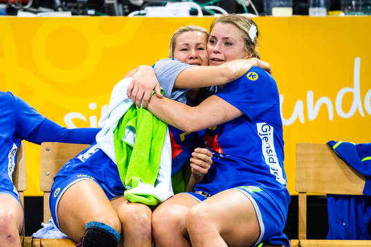 Sveriges Hanna Blomstrand , Ulrika Toft Hansen  och