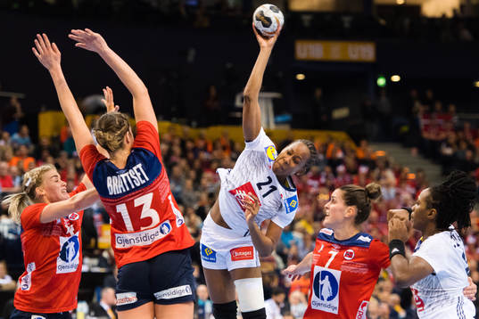 Frankrikes Orlande Kanor  i finalen mellan Frankrike och