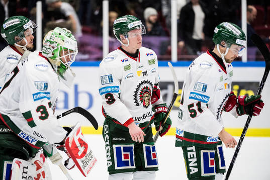 Frölundas målvakt Johan Gustafsson, Carl Grundström och