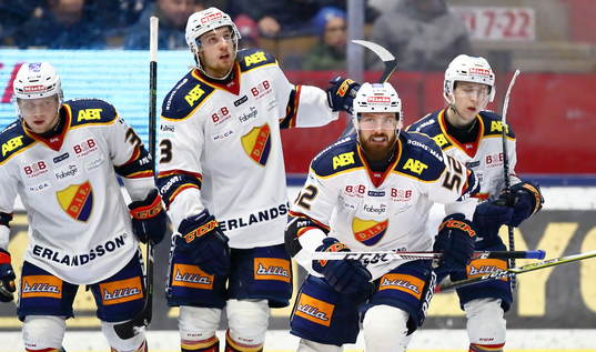 Djurgårdens spelare jublar