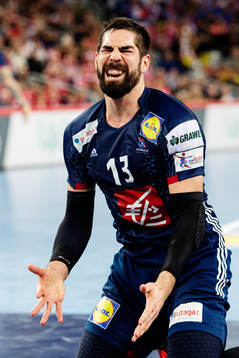 Frankrikes Nikola Karabatic reagerar och deppar