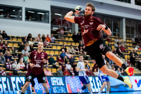 Lugis Jakob Wickman Modigh skjuter