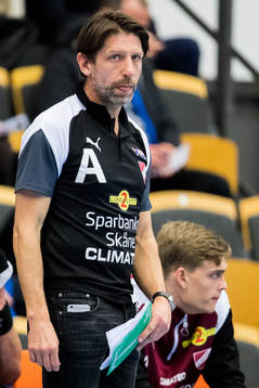 Lugis tränare Tomas Axnér