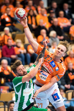 Kristianstads Gunnar Steinn Jónsson och Martin Dolk