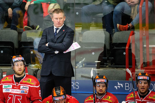 Örebros tränare Niklas Sundblad deppar