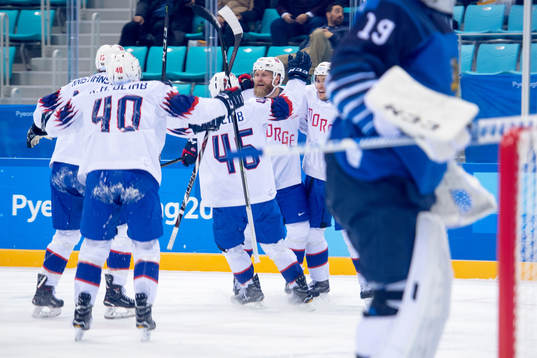 Patrick Thoresen of Norway celebrates with his teammates