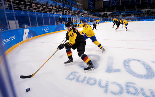 Frank Hordler of Germany and Joel Lundqvist of Sweden
