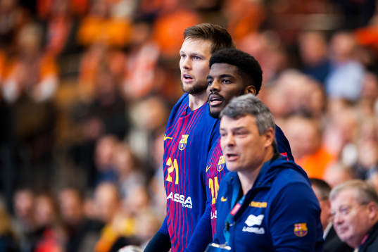 Barcelonas Kamil Syprzak och Dika Mem