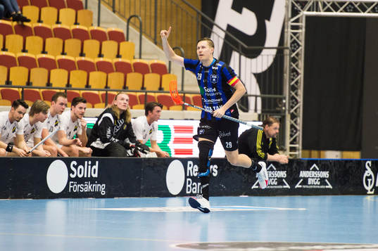 Helsingborgs Mika Kohonen jublar