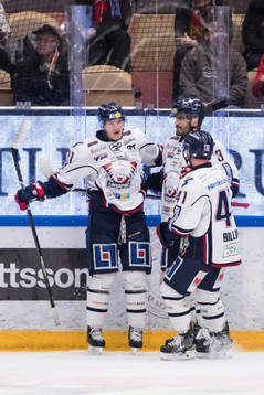 Linköpings Emil Sylvegård jublar