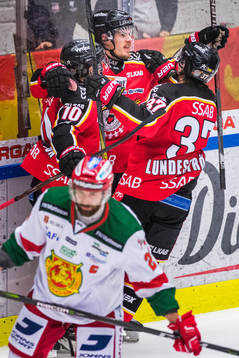Luleås Emil Larsson jublar