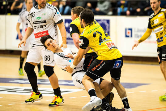 Helsingborgs Simon Stridsberg  och Karlskronas Gustaf