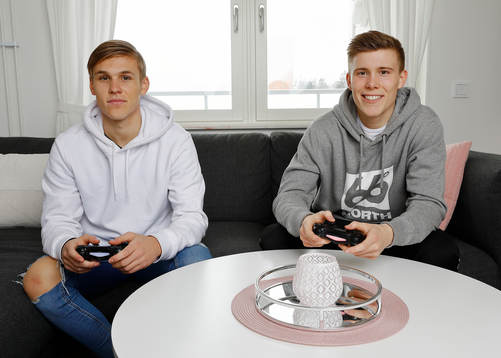 Norrköpings Arnór Sigurdsson och Alfons Sampsted
