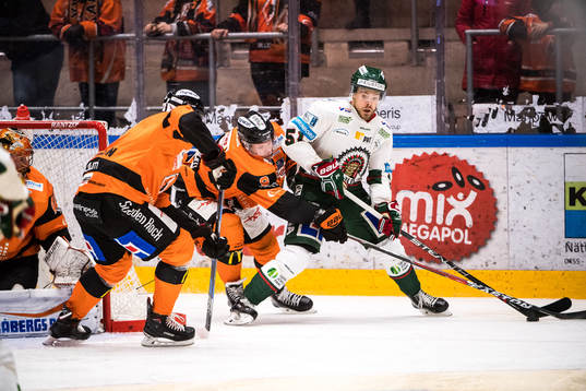 Karlskronas Morten Madsen och Frölundas Mats Rosseli Olsen