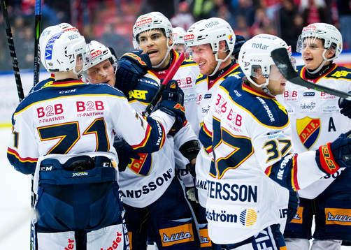 Djurgårdens Patrik Lundh jublar