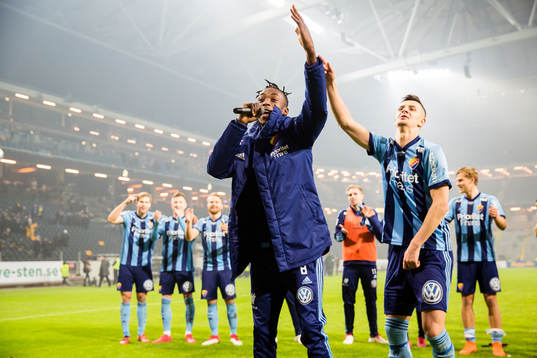 Djurgårdens Philana Tinotenda Kadewere sjunger en