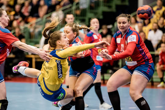 Sveriges Anna Lagerquist gör mål