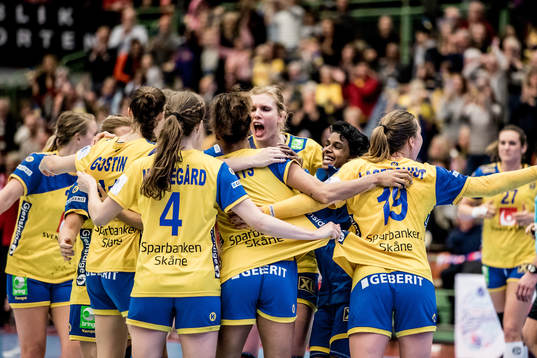 Bläddra bland fler bilder av Handboll, dam, EM-kval, Sverige - Serbien