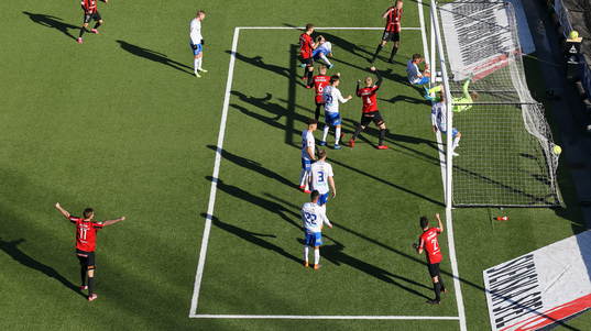 Mål 1-1 av Brommapojkarnas Martin Rauschenberg Brorsen