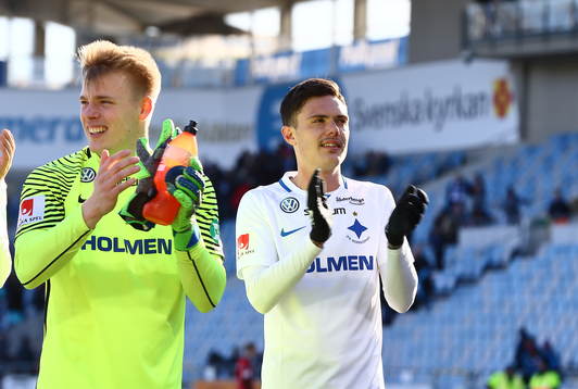 Norrköpings målvakt Isak Pettersson  och David Moberg