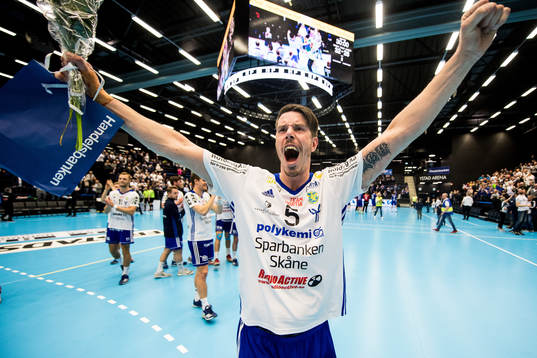 Ystads Kim Andersson jublar