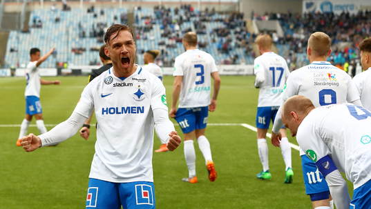 Norrköpings Linus Wahlqvist  jublar
