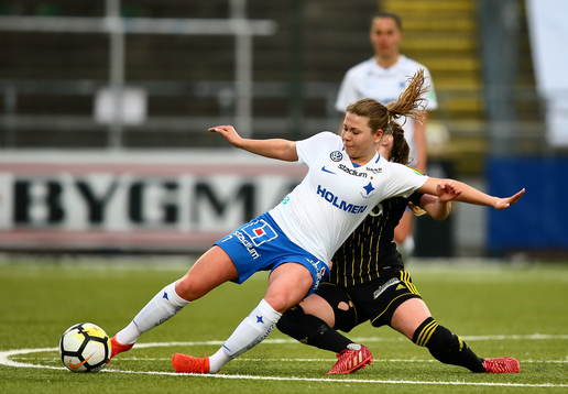 Bläddra bland fler bilder av Fotboll, Dam, Division 1 Östra Götaland, Norrköping - Vimmerby