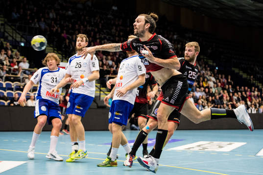 HK Malmös Fredrik Petersen