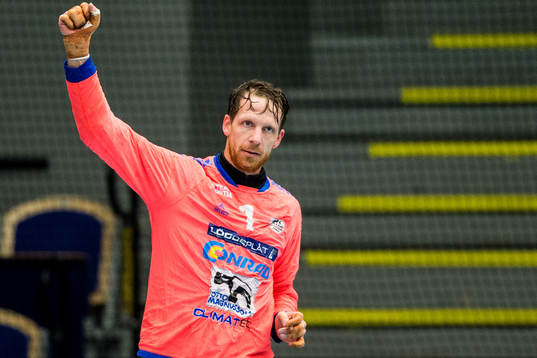 HK Malmös målvakt Dan Beutler jublar