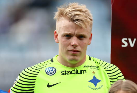 Norrköpings målvakt Isak Pettersson