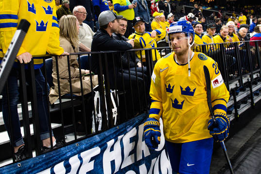 Sveriges Jacob de la Rose lämnar isen