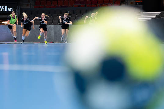 H65 Höörs spelare springer