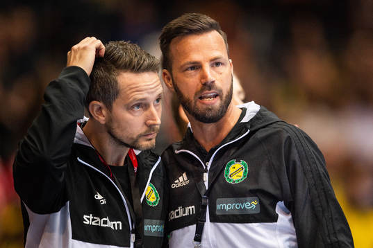 Sävehofs assisterande tränare Niklas Larsson och tränare