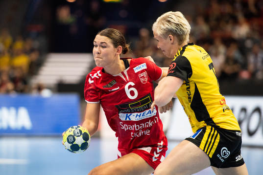 H65 Höörs Mikaela Mässing och Sävehofs Elin Hallagård