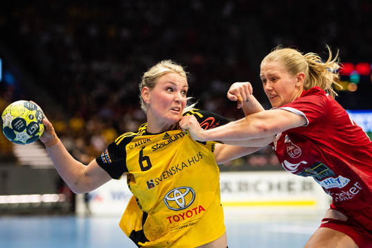 Sävehofs Ida Odén och H65 Höörs Emma Lindqvist