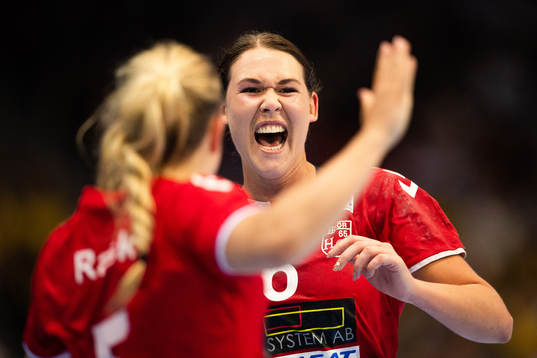 H65 Höörs Mikaela Mässing jublar