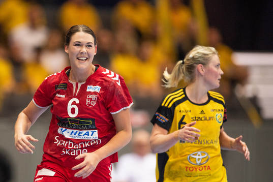 H65 Höörs Mikaela Mässing jublar