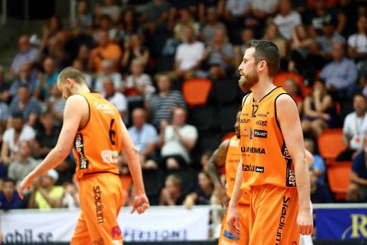 Norrköpings Mikael Lindquist och Joakim Kjellbom deppar